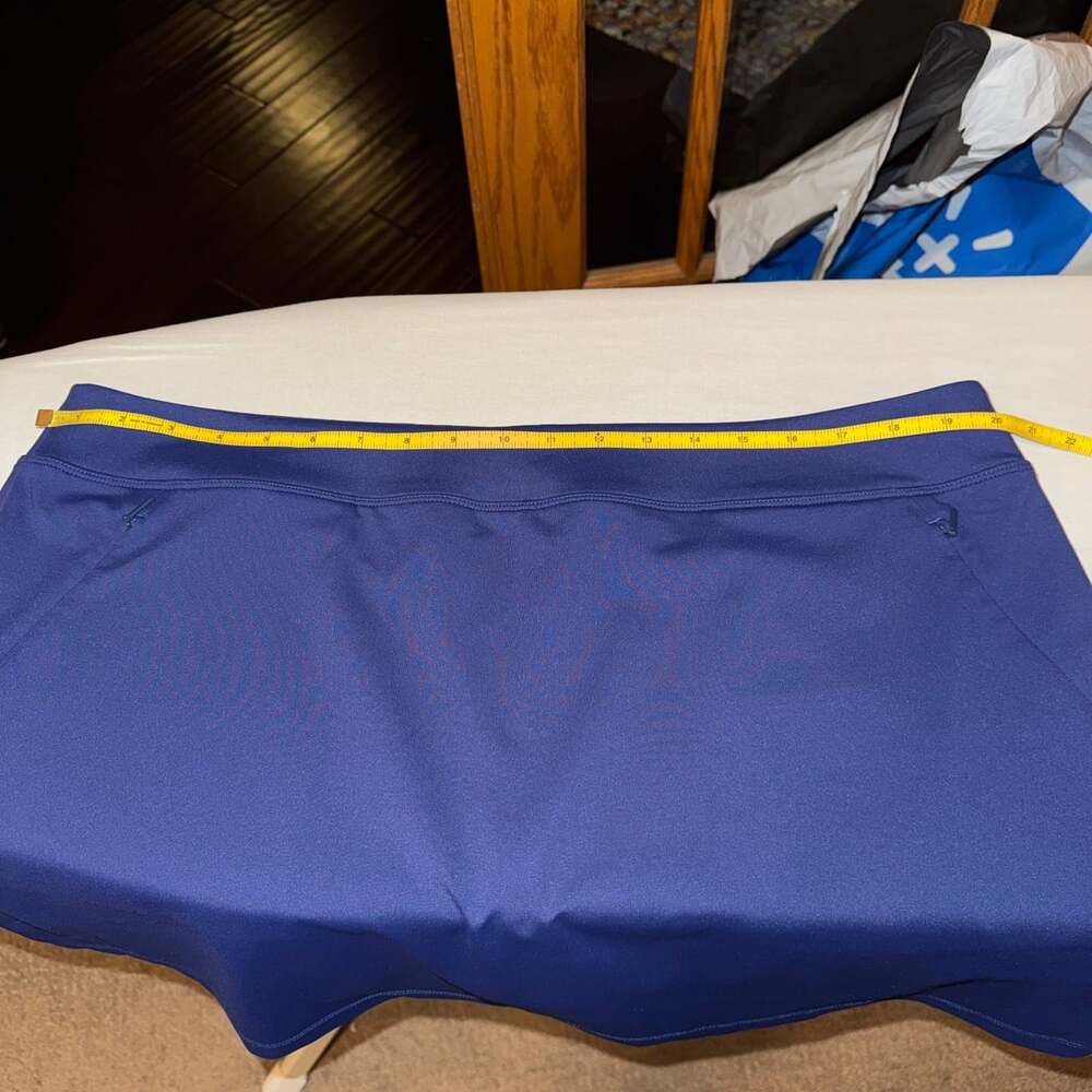 EUC TOMMY BAHAMA SZ XL AUBREY ISLAND ZONE SKORT SKIRT NAVY BLUE ATHLEISURE WEAR - Picture 8 of 11